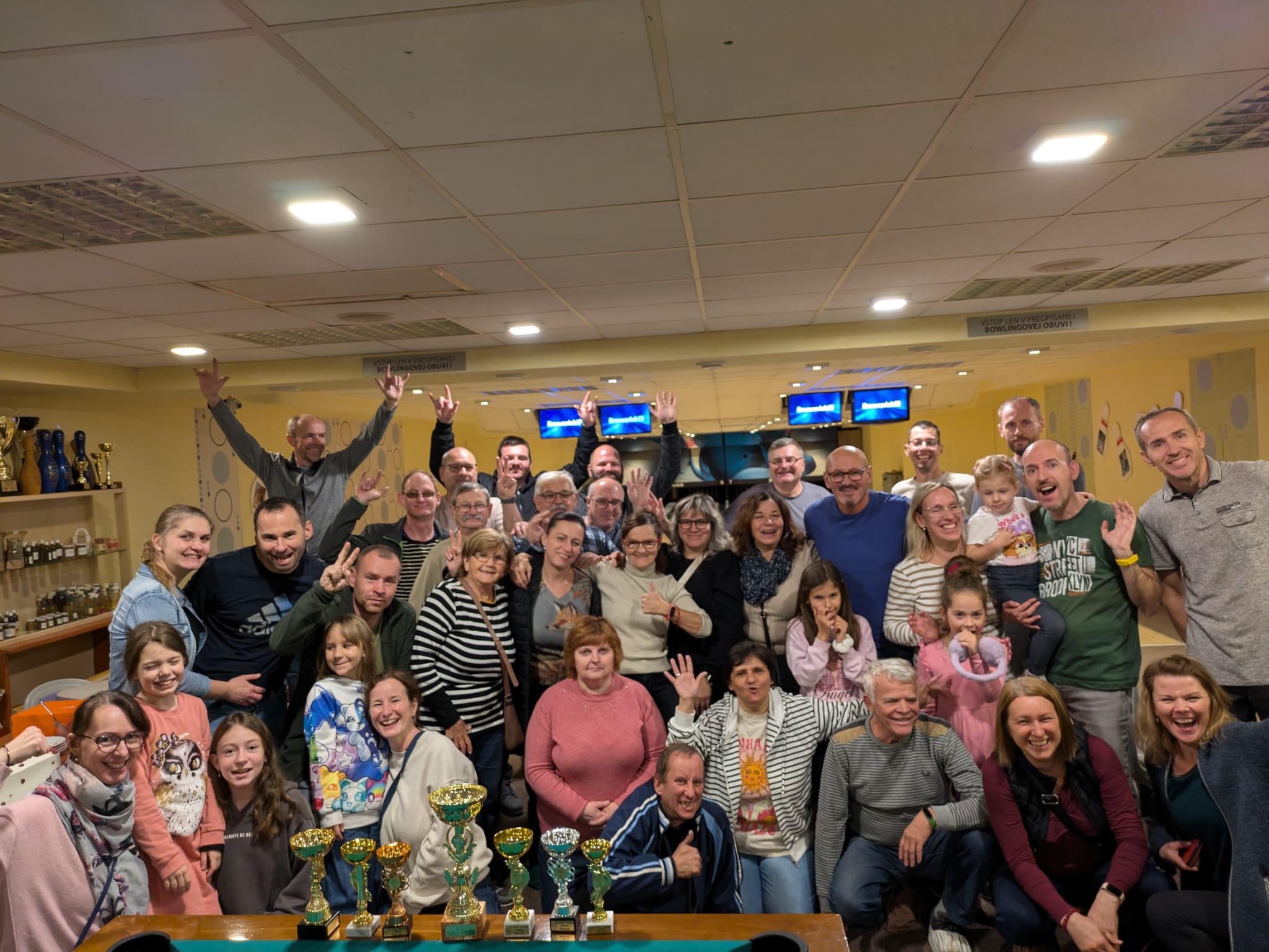 26. 10. 2025 Sv. omša vo Zvolene a 20. ročník v bowlingu – Ekoma, Sekierská dolina